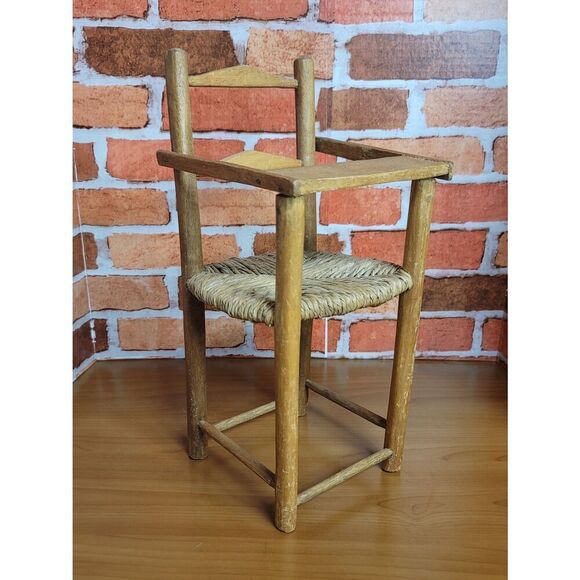 Vintage Handmade 13" Solid Oak Doll High Chair Woven Rush Seat Rustic Primitive - Picture 2 of 8